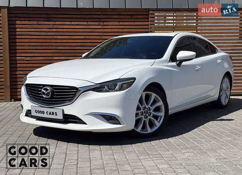Седан Mazda 6 2015 в 
