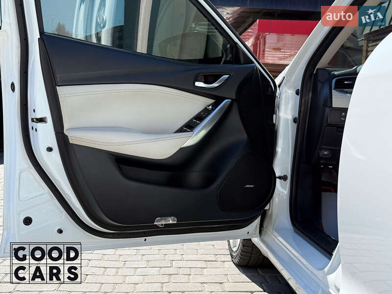 Седан Mazda 6 2015 в Одессе