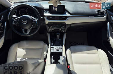 Седан Mazda 6 2015 в 