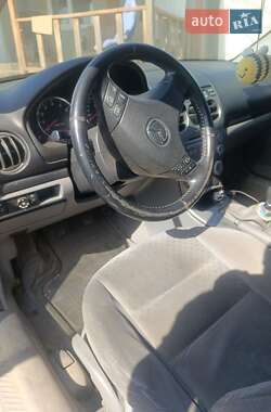 Седан Mazda 6 2004 в Днепре