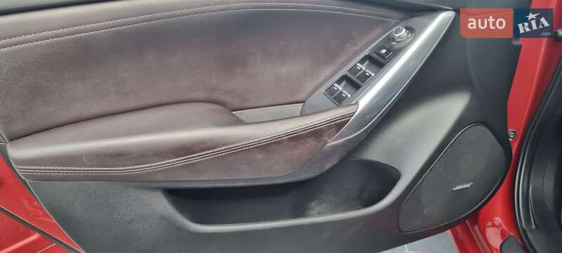 Седан Mazda 6 2015 в Мукачево