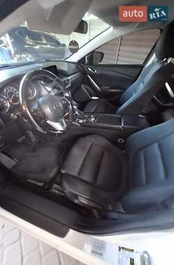 Седан Mazda 6 2016 в 