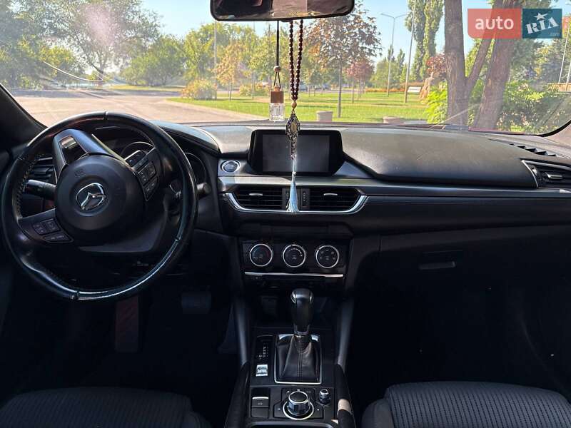 Седан Mazda 6 2015 в Кременчуге