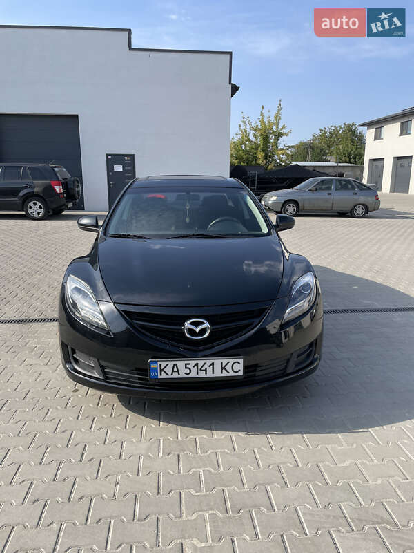 Седан Mazda 6 2012 в 