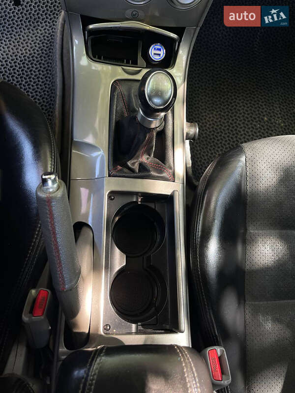 Седан Mazda 6 2003 в Ужгороде