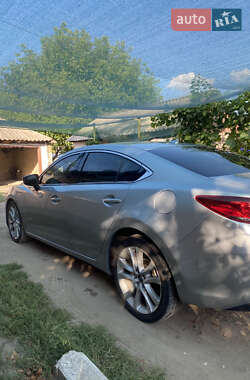 Седан Mazda 6 2015 в 