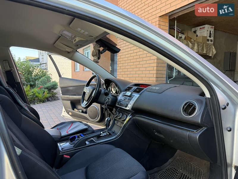 Седан Mazda 6 2008 в Черкасах