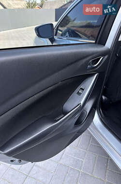 Седан Mazda 6 2016 в 