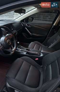 Седан Mazda 6 2014 в 
