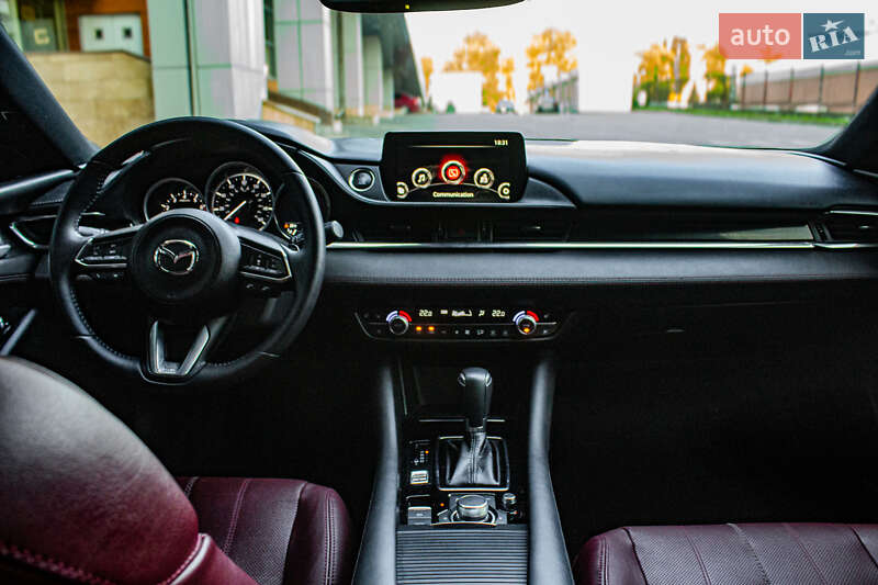 Седан Mazda 6 2020 в Киеве