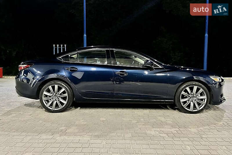 Седан Mazda 6 2018 в Днепре