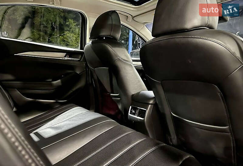 Седан Mazda 6 2018 в Днепре