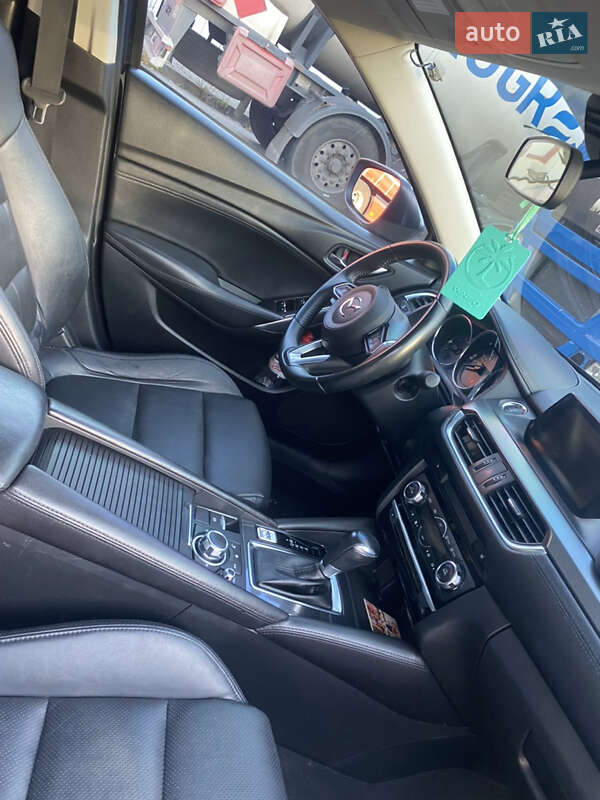 Седан Mazda 6 2017 в Киеве