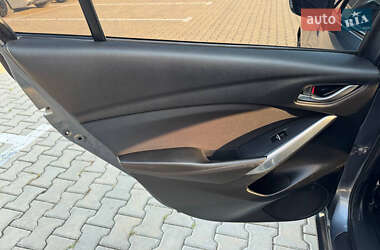 Седан Mazda 6 2016 в 