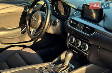 Седан Mazda 6 2016 в 