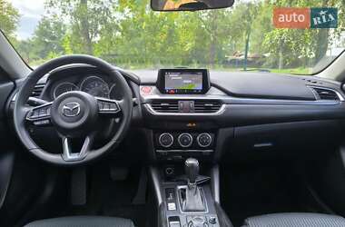 Седан Mazda 6 2017 в 