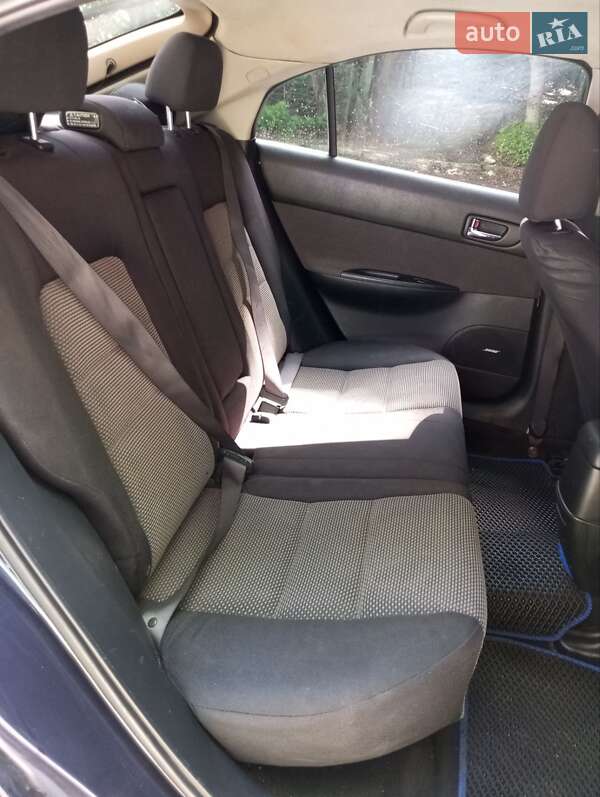 Лифтбек Mazda 6 2003 в Львове