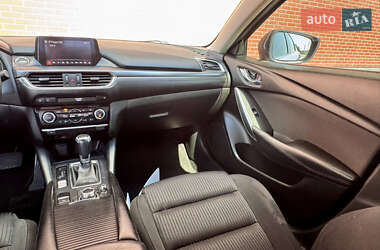 Седан Mazda 6 2017 в 