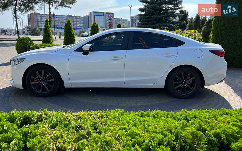 Седан Mazda 6 2012 в Львове