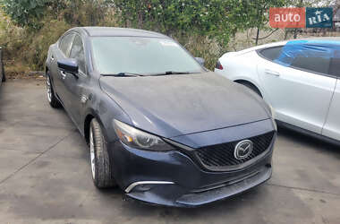 Седан Mazda 6 2016 в 