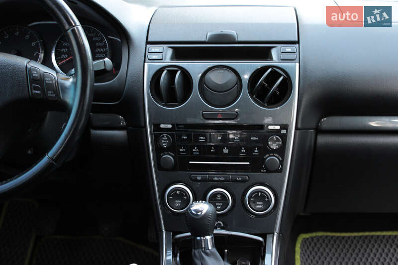 Седан Mazda 6 2005 в Киеве фото 30 Седан Mazda 6 2005 в Киеве