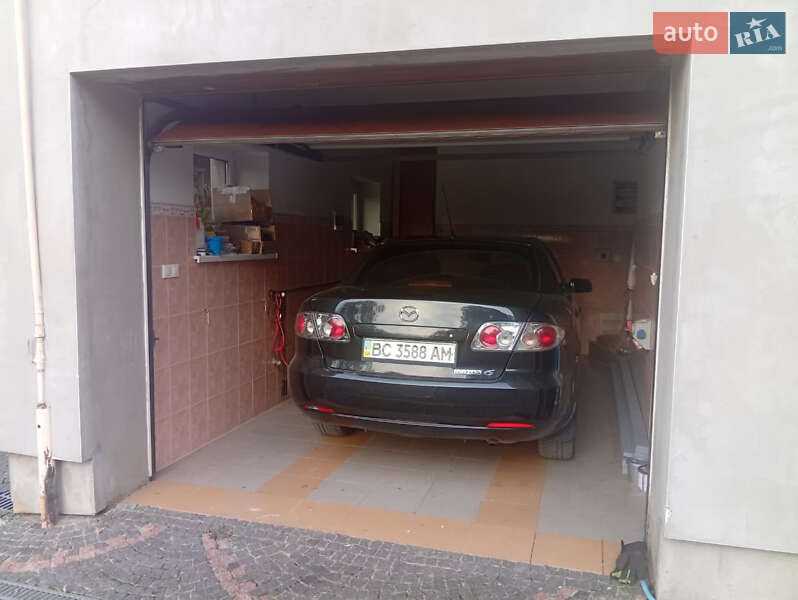 Седан Mazda 6 2006 в Мостиске