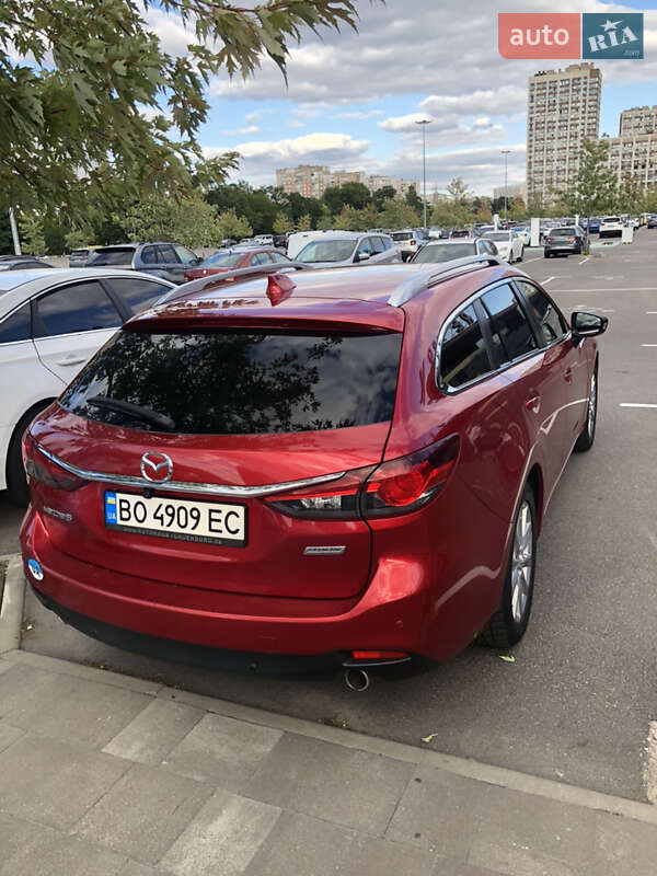 Универсал Mazda 6 2013 в Киеве