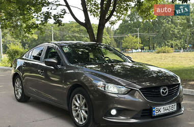 Седан Mazda 6 2016 в 