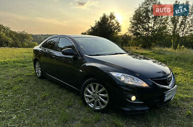 Седан Mazda 6 2010 в 