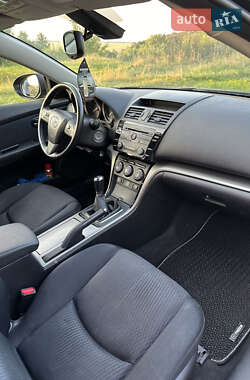 Седан Mazda 6 2010 в 