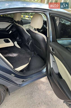Седан Mazda 6 2013 в 