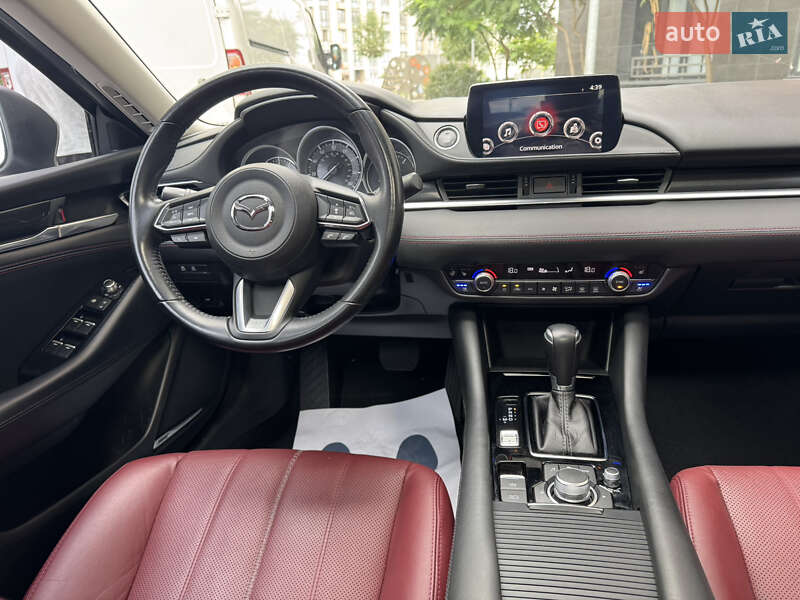 Седан Mazda 6 2021 в Киеве