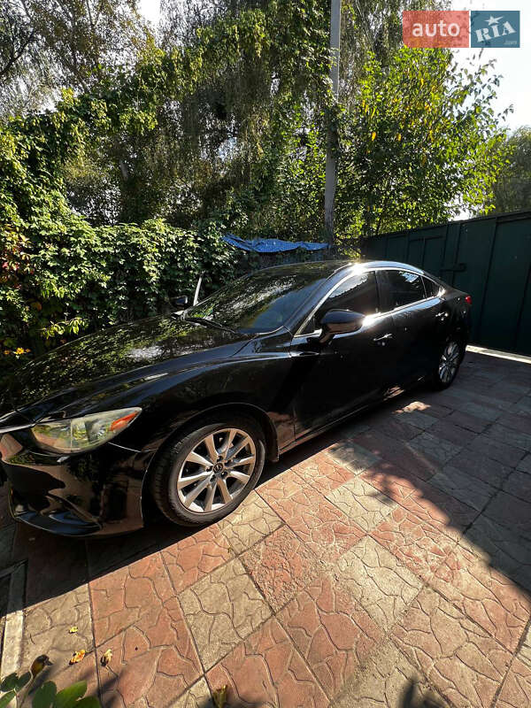 Седан Mazda 6 2013 в 