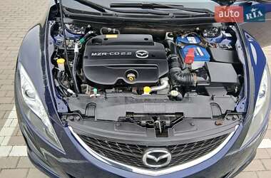 Седан Mazda 6 2010 в 