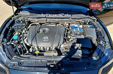 Седан Mazda 6 2013 в 