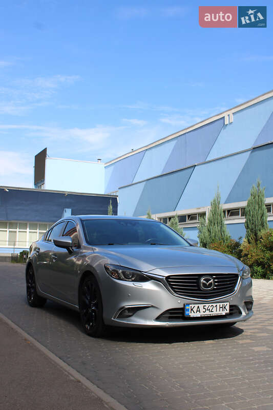 Седан Mazda 6 2015 в Киеве