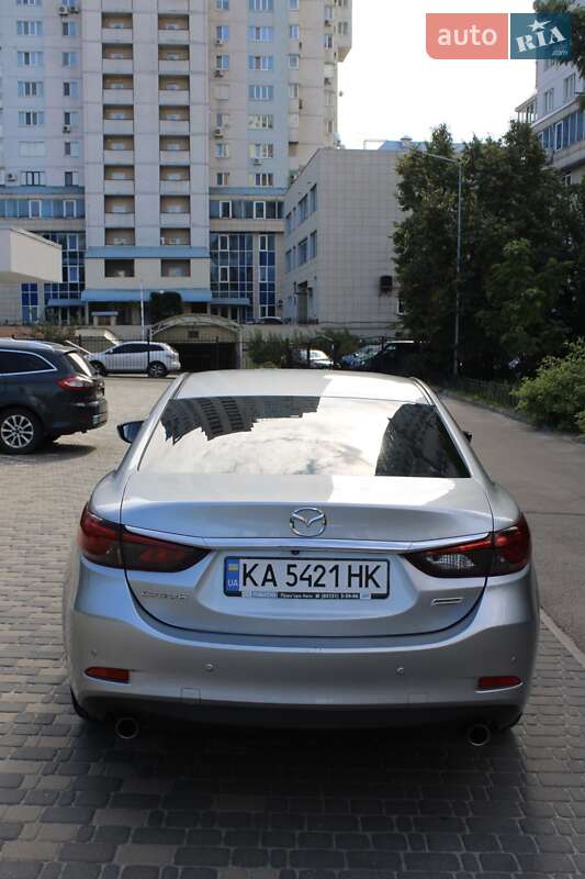 Седан Mazda 6 2015 в Киеве