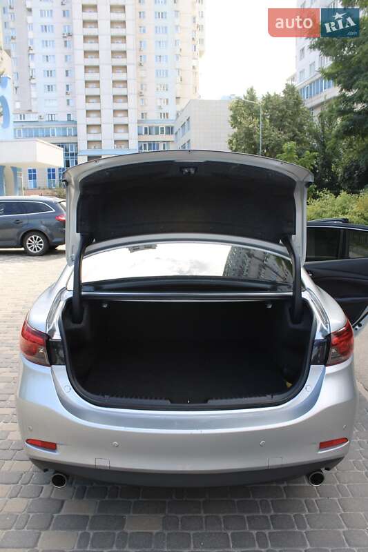 Седан Mazda 6 2015 в Киеве