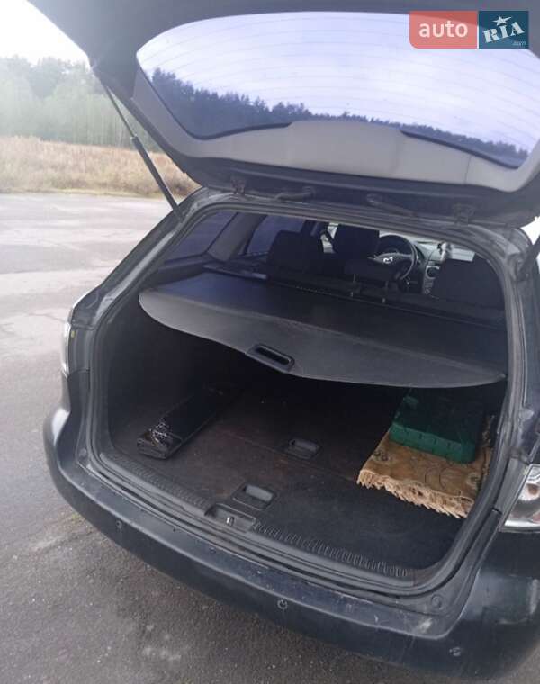 Универсал Mazda 6 2004 в Луцке