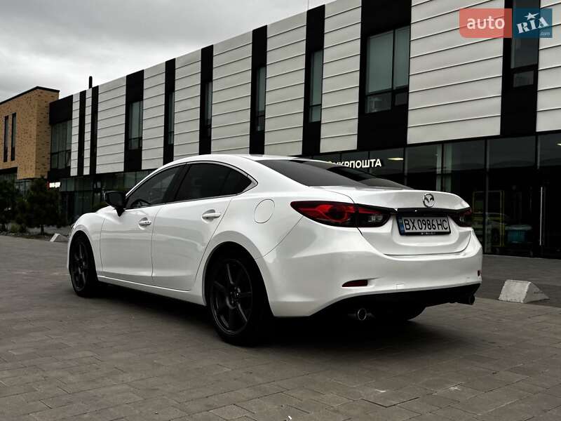Седан Mazda 6 2014 в Хмельницком