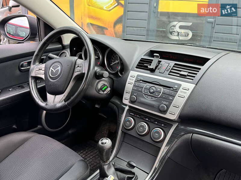 Седан Mazda 6 2008 в Стрые