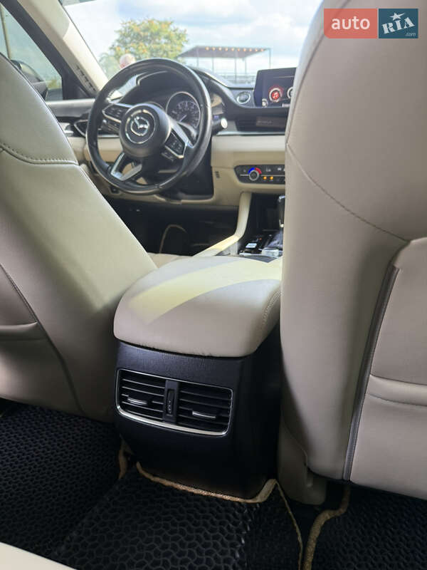 Седан Mazda 6 2021 в Запорожье