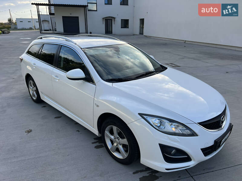 Универсал Mazda 6 2010 в Луцке