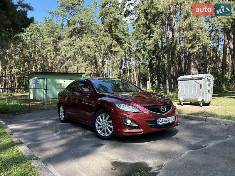 Седан Mazda 6 2011 в Чернигове