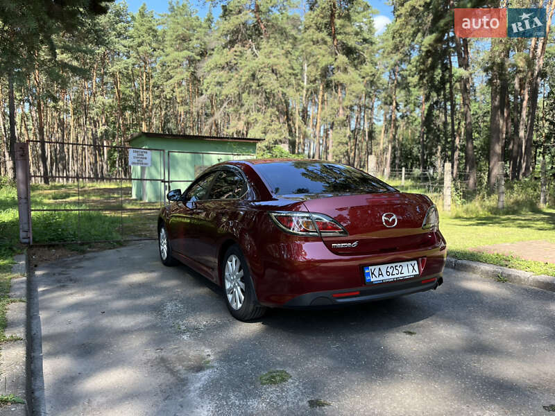 Седан Mazda 6 2011 в Чернигове