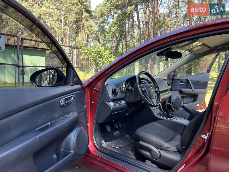 Седан Mazda 6 2011 в Чернигове