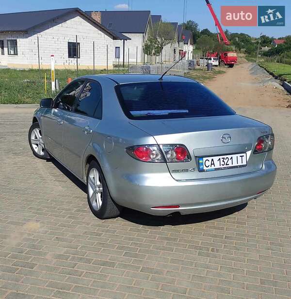 Седан Mazda 6 2005 в Каневе