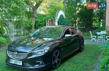 Седан Mazda 6 2015 в Городке