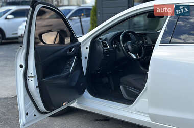 Седан Mazda 6 2014 в 