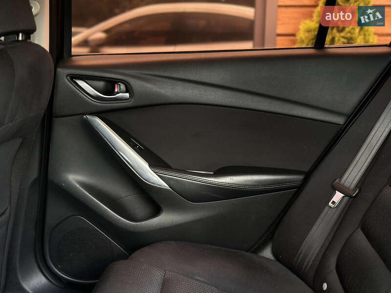Седан Mazda 6 2014 в Шептицькому